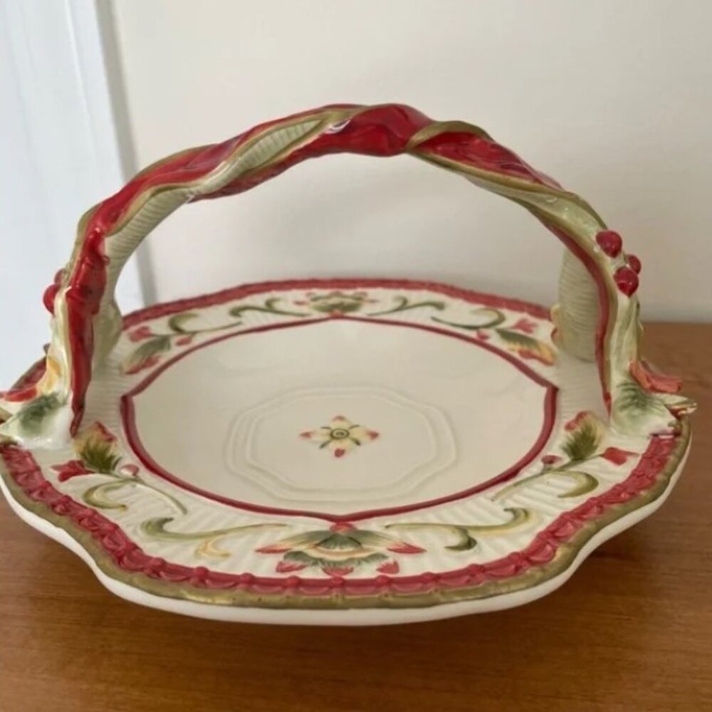 Fitz and Floyd Woodland Holiday basket